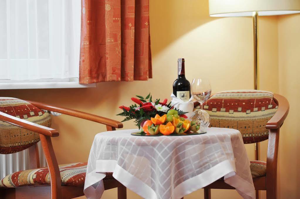 Hotel Vivaldi Karpacz Bagian luar foto